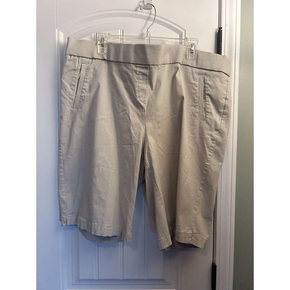 Kim Rogers Curvy 22W Beige Bermuda Walking Shorts Stretch Plus Size - Picture 11 of 12
